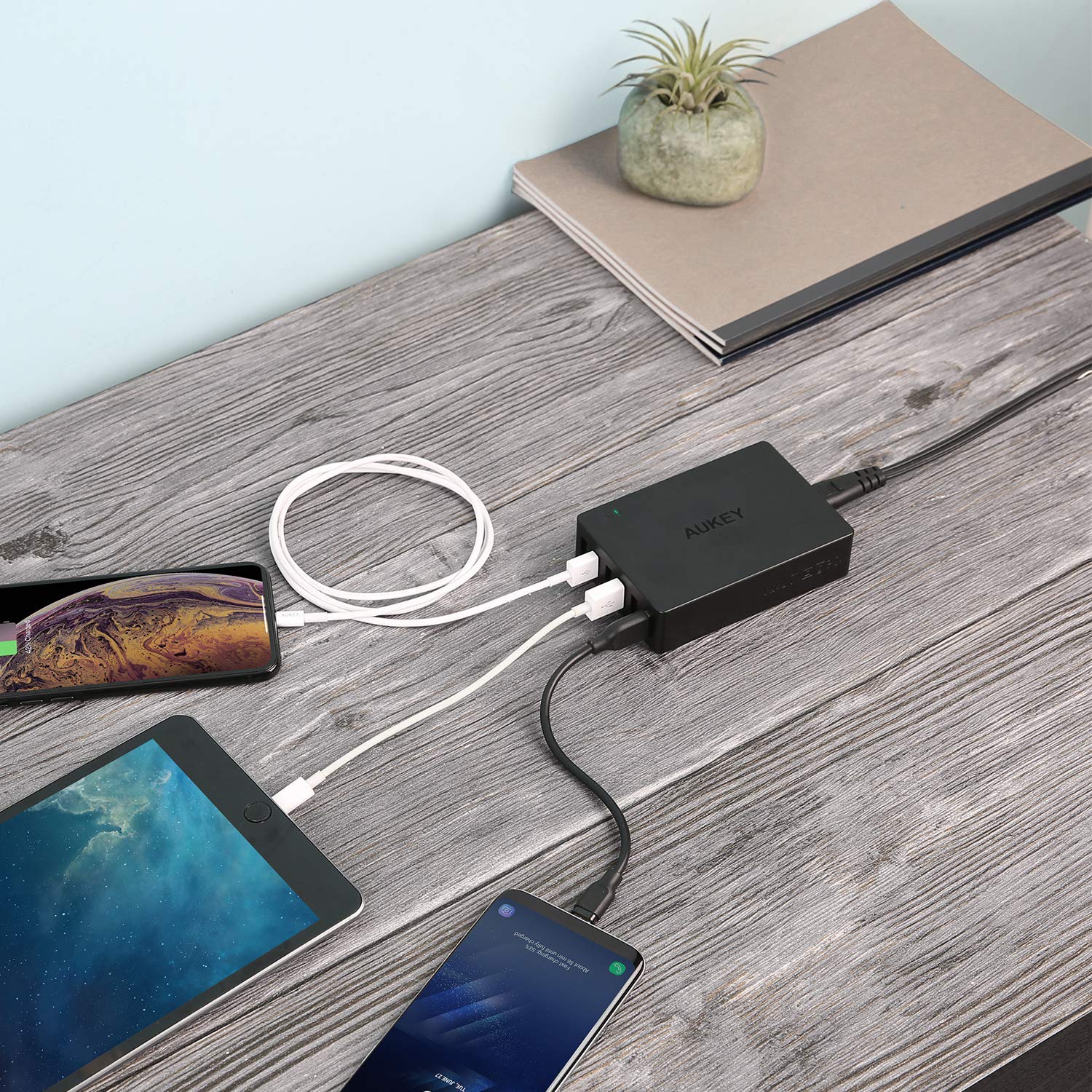Aukey 60W 6 port usb charger